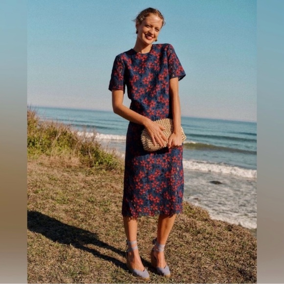 Tuckernuck Midnight Floral Lace Seraphina Dress Navy & Red NWT - Picture 6 of 8